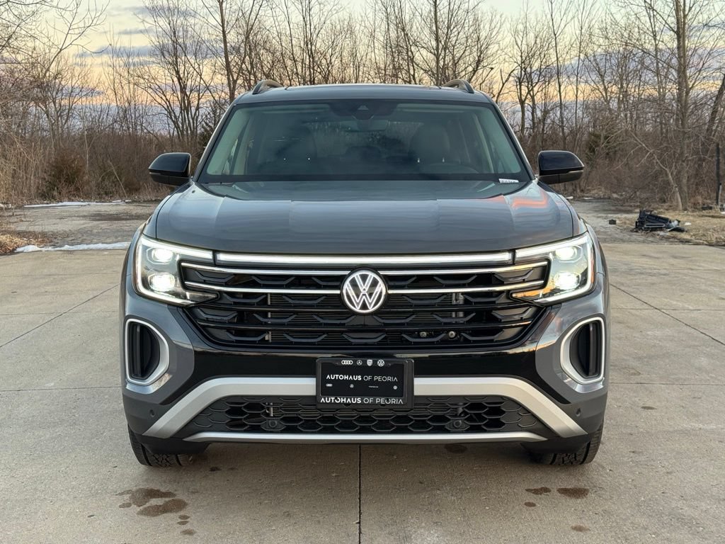 New 2026 Volkswagen Atlas Peak Edition AWD/4WD image 10