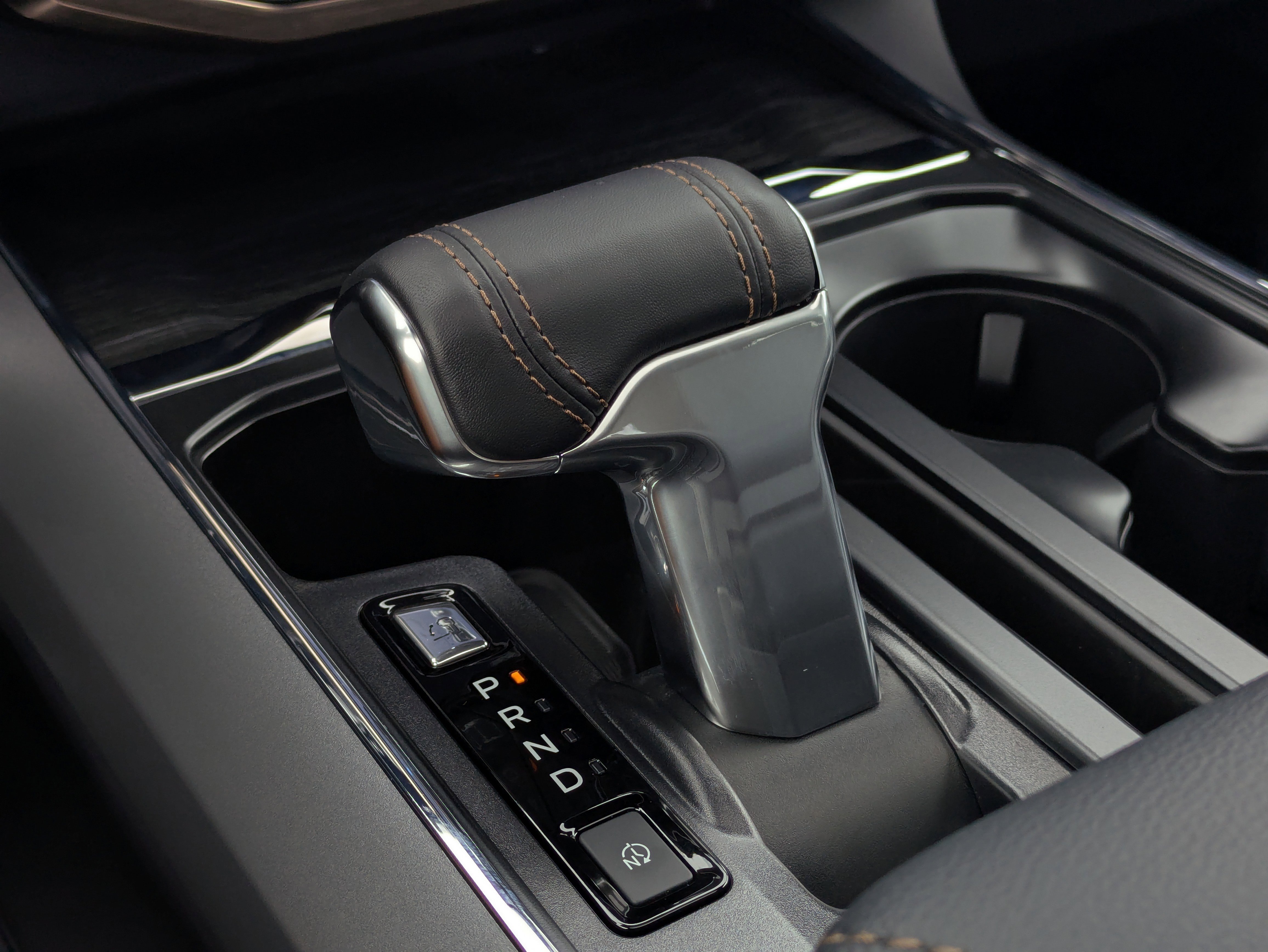 New 2025 Ford F150 Lightning Lariat image 34