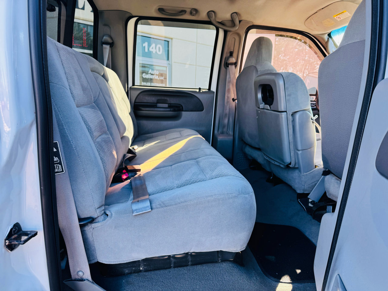 Used 2003 Ford F250 Lariat image 14