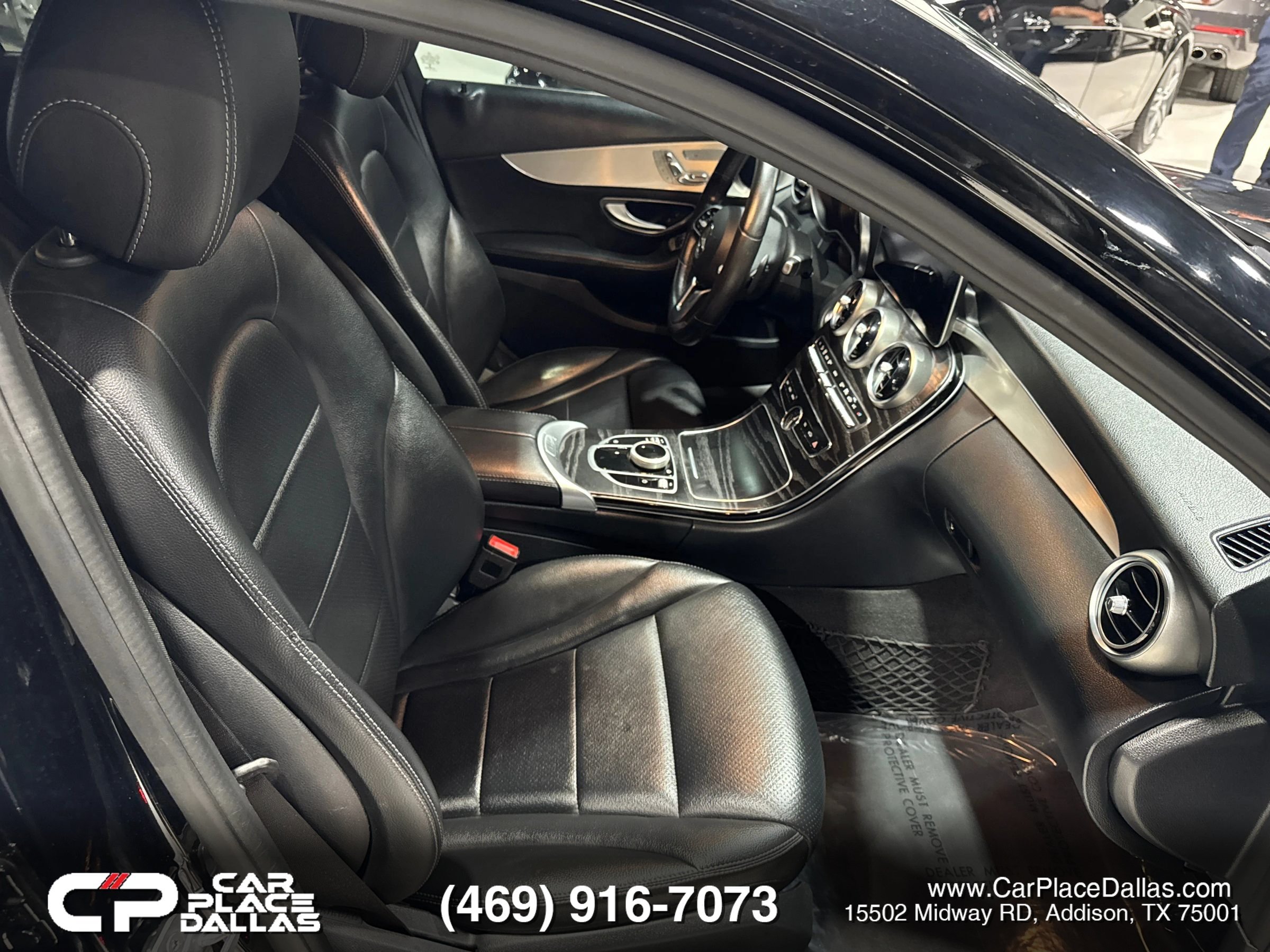 Used 2019 Mercedes-Benz C 300 Sedan w/ Premium Package image 23