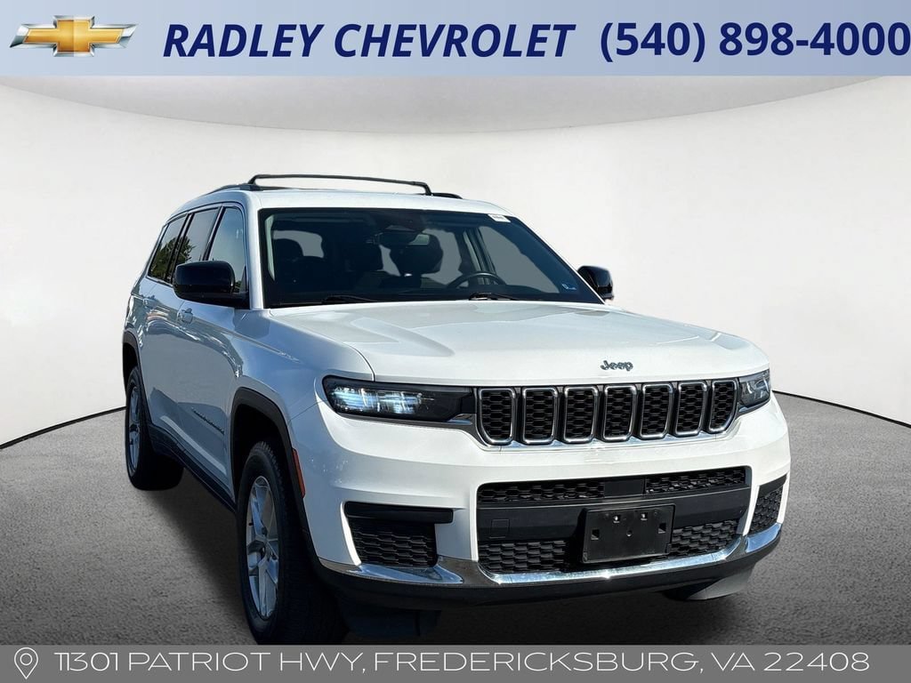 Used 2021 Jeep Grand Cherokee L Laredo w/ Luxury Tech Group I AWD/4WD image 22