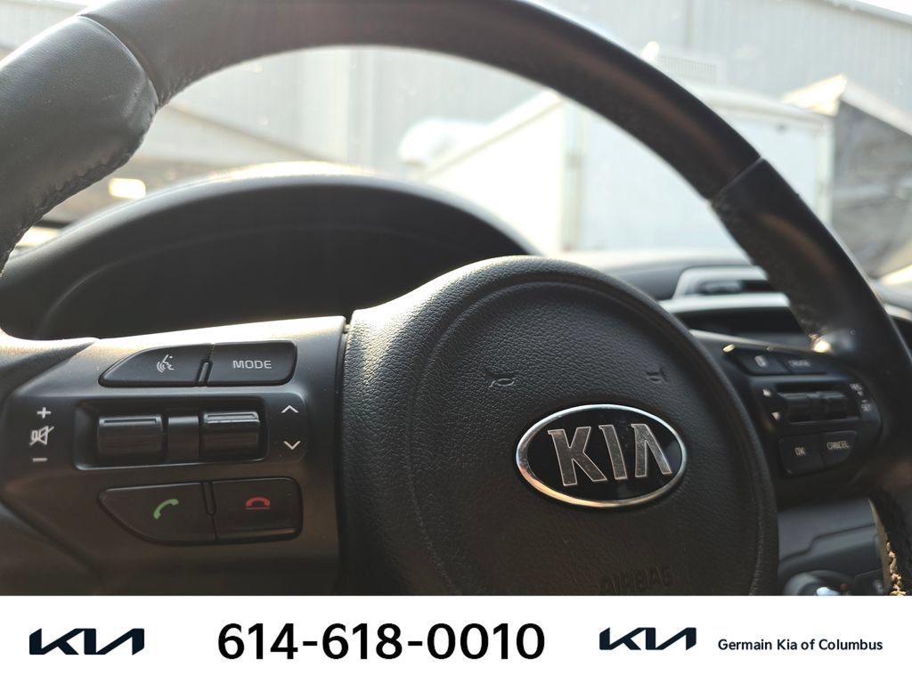 Used 2017 Kia Sorento EX w/ EX Premium Package AWD/4WD image 22