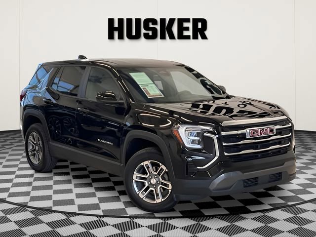 Used 2025 GMC Terrain Elevation image 1