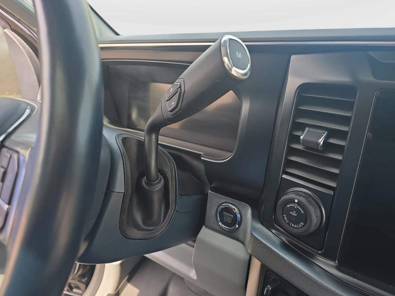 Used 2023 Ford F250 Limited AWD/4WD image 23