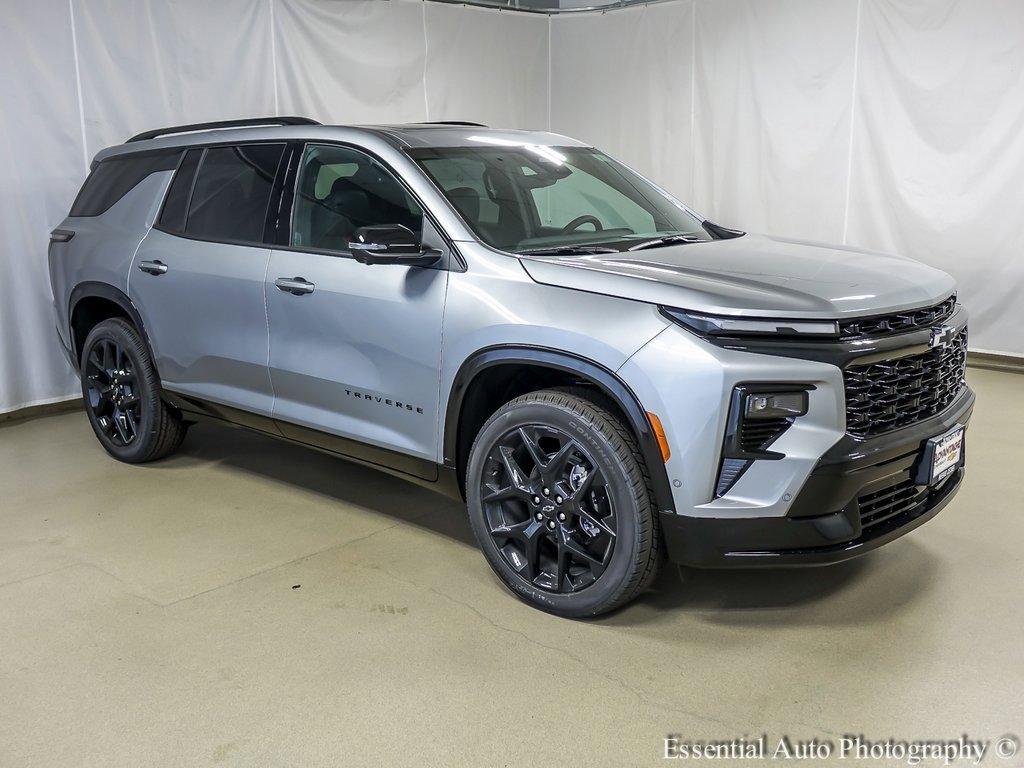 New 2026 Chevrolet Traverse RS w/ LPO, Floor Liner Package image 10