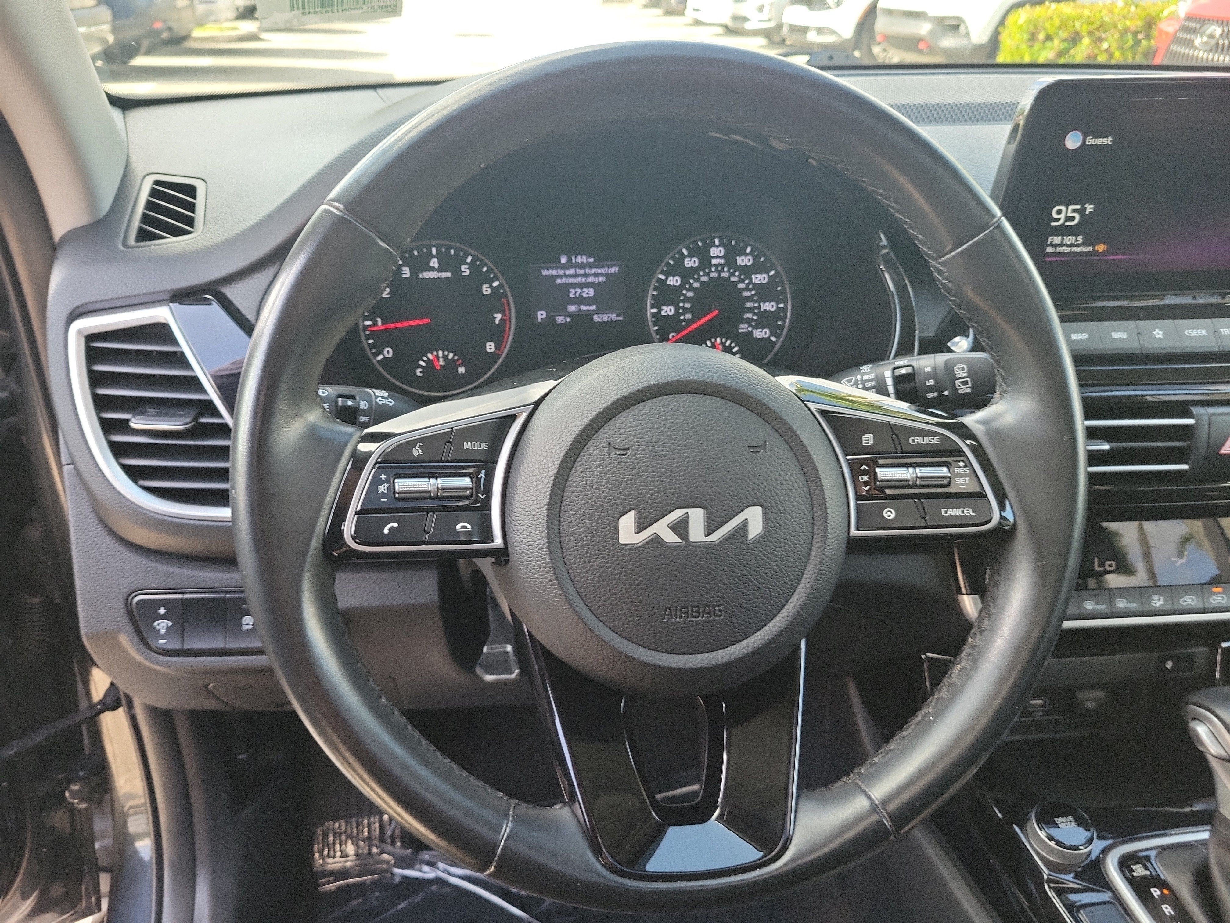 Used 2022 Kia Seltos EX AWD/4WD image 25