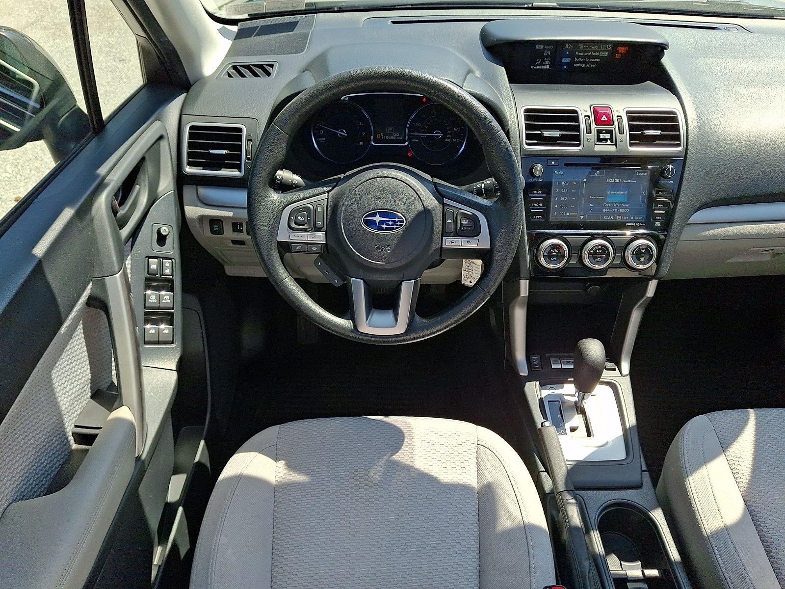 Used 2018 Subaru Forester 2.5i Premium AWD/4WD image 11