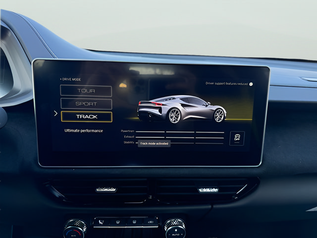 Used 2026 Lotus Emira RWD image 19