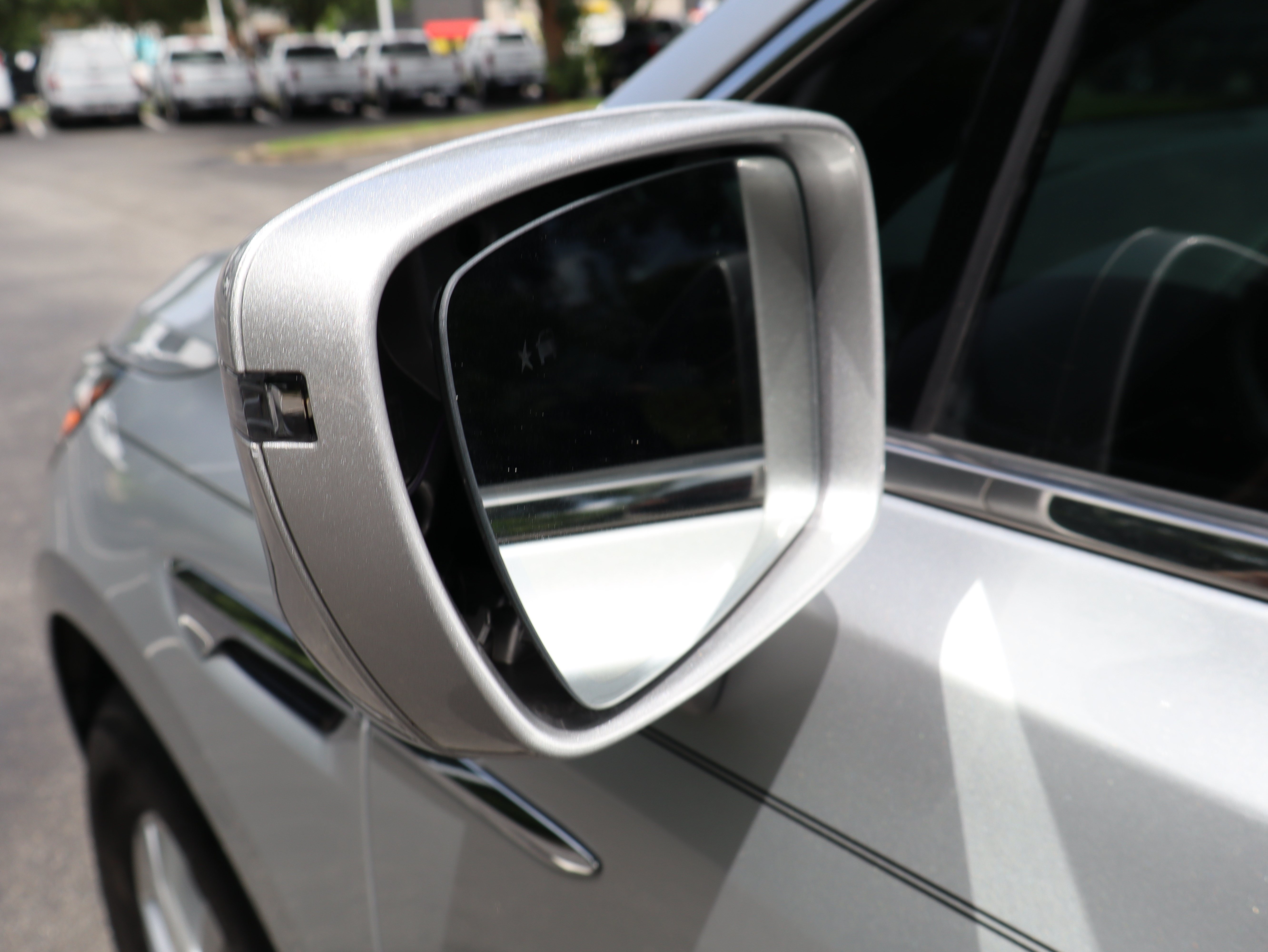 Used 2019 Buick Enclave Essence FWD image 19