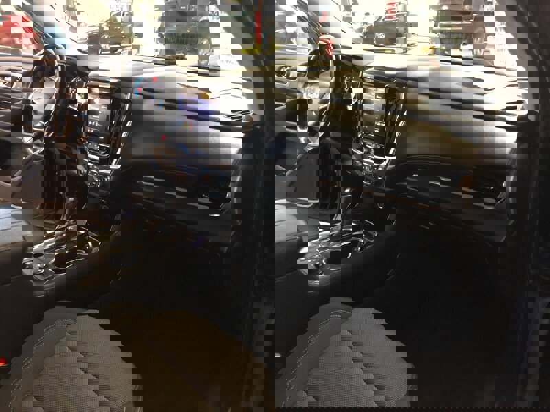 Used 2020 Chevrolet Traverse LT w/ Driver Confidence II Package image 20