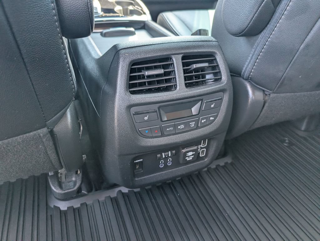 Used 2021 Honda Pilot Elite image 29