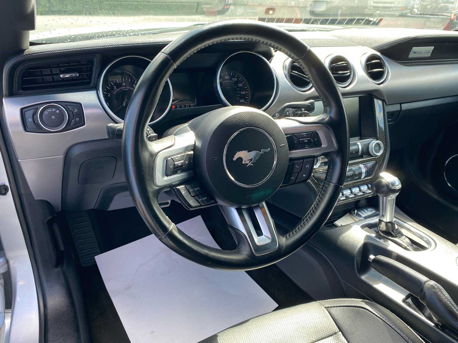 Used 2018 Ford Mustang GT Premium RWD image 15