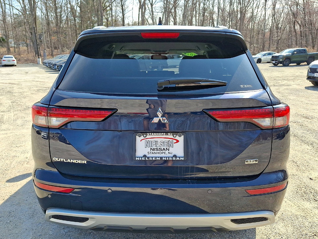 Used 2022 Mitsubishi Outlander SEL image 23