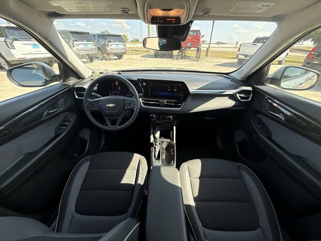 Used 2025 Chevrolet TrailBlazer LT FWD image 21