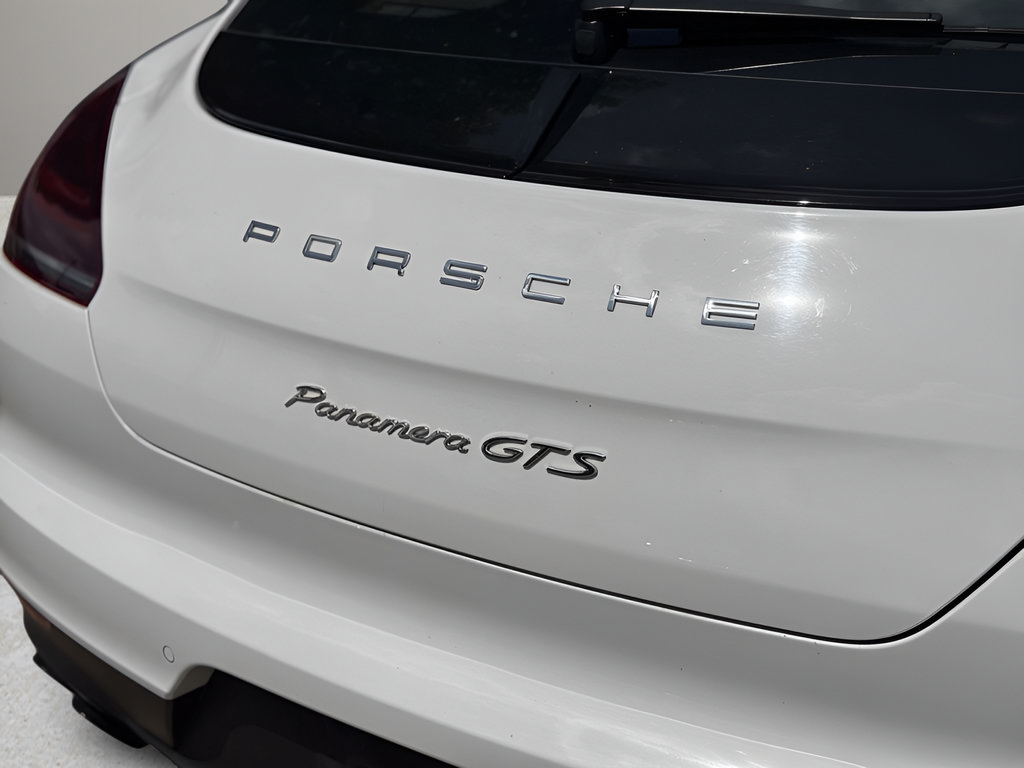 Used 2016 Porsche Panamera GTS AWD/4WD image 27