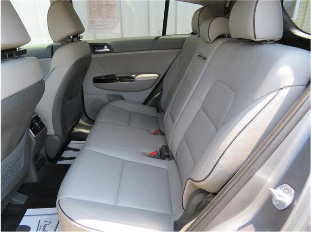 Used 2018 Kia Sportage EX w/ EX Premium Package image 6