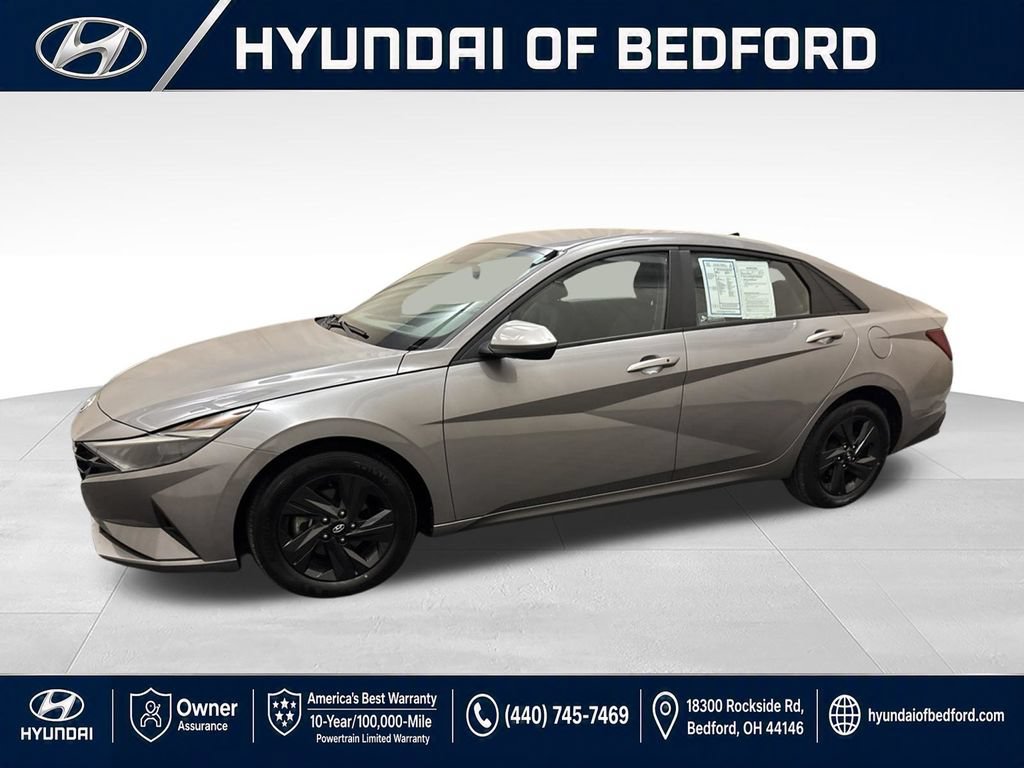 Used 2023 Hyundai Elantra SEL w/ Cargo Package FWD image 10