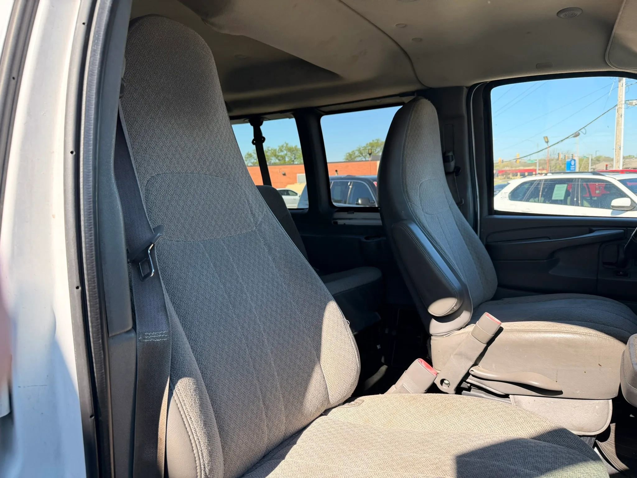 Used 2014 Chevrolet Express 3500 LT w/ LT Preferred Equipment Group image 10