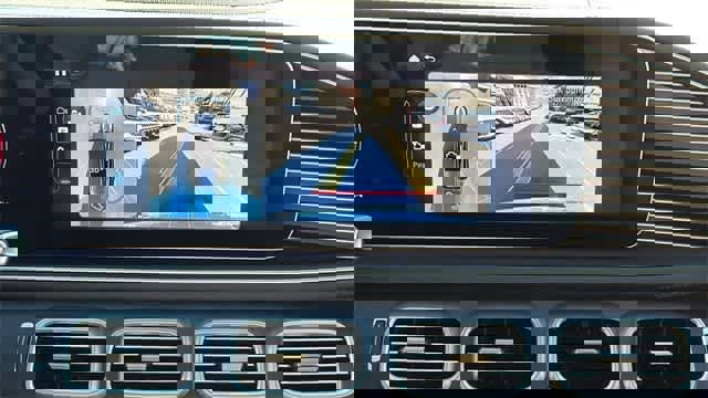 Certified 2025 Mercedes-Benz GLS 450 4MATIC image 22