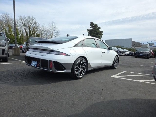 Certified 2024 Hyundai Ioniq 6 SE image 5