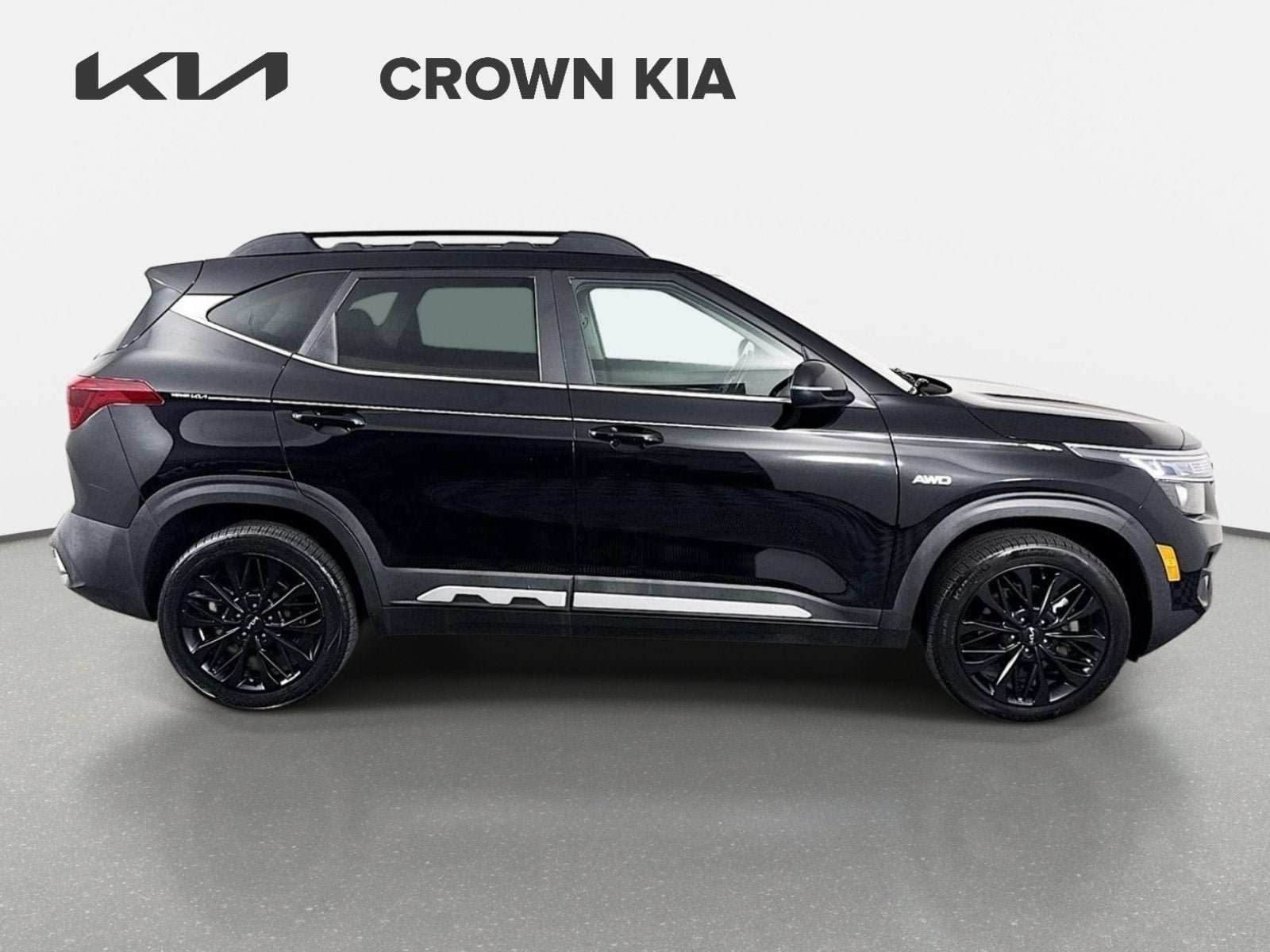 Certified 2022 Kia Seltos Nightfall Edition AWD/4WD image 4