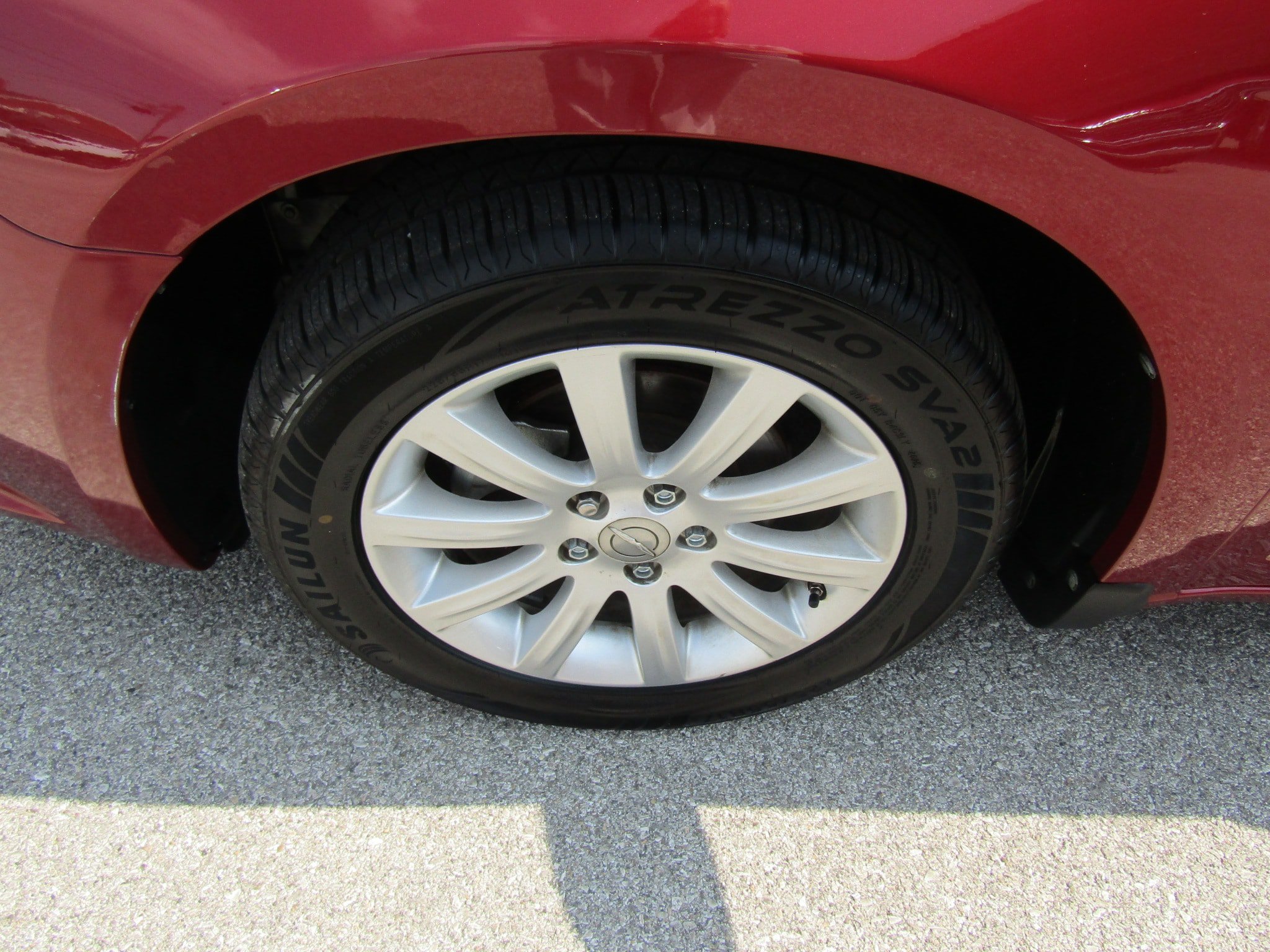 Used 2013 Chrysler 200 Touring FWD image 9