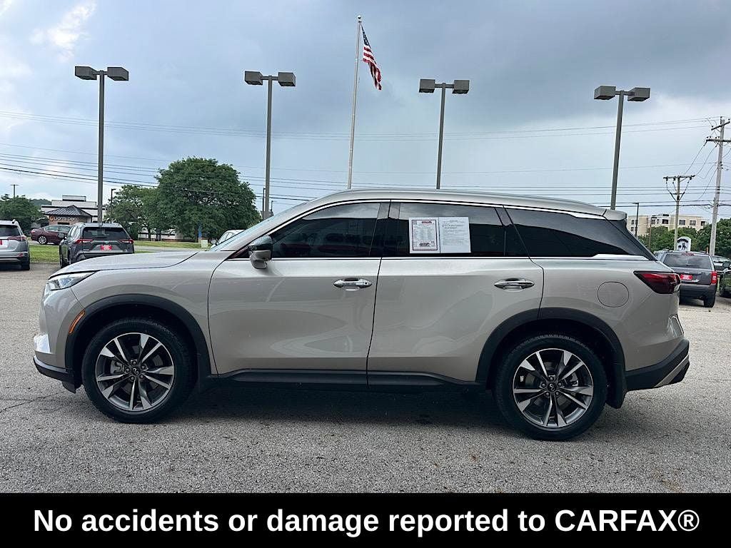 Used 2023 INFINITI QX60 Luxe w/ Cargo Package AWD/4WD image 2