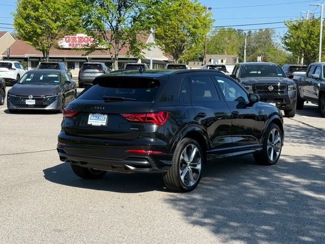 Used 2022 Audi Q3 2.0T Premium Plus w/ Premium Plus Package AWD/4WD image 4