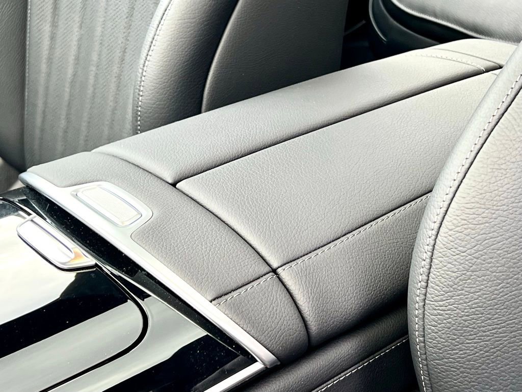 Certified 2026 Mercedes-Benz S 500 4MATIC image 37