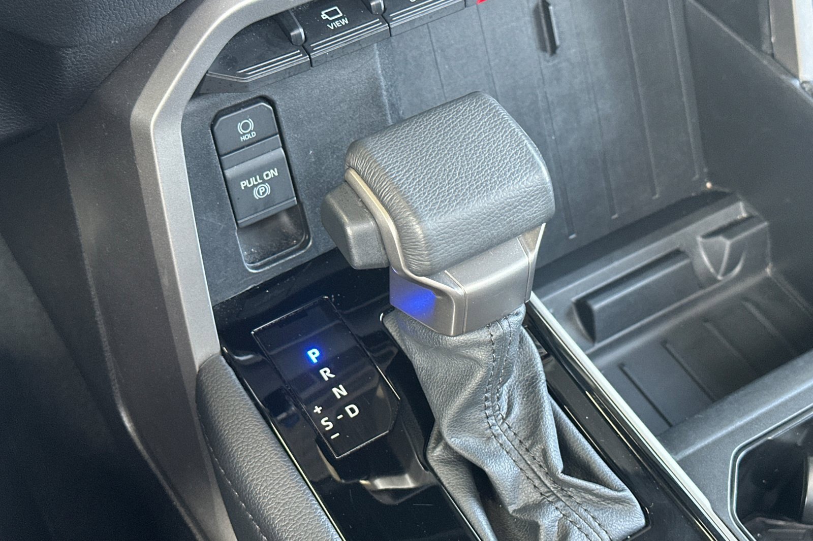 Used 2024 Toyota Tundra Limited image 20