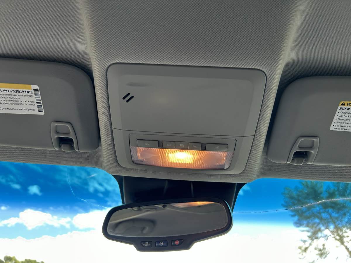 Used 2014 Chevrolet Cruze Diesel FWD image 28