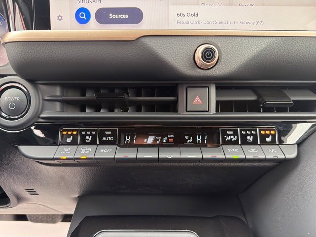 Certified 2025 Toyota Crown Signia XLE image 28