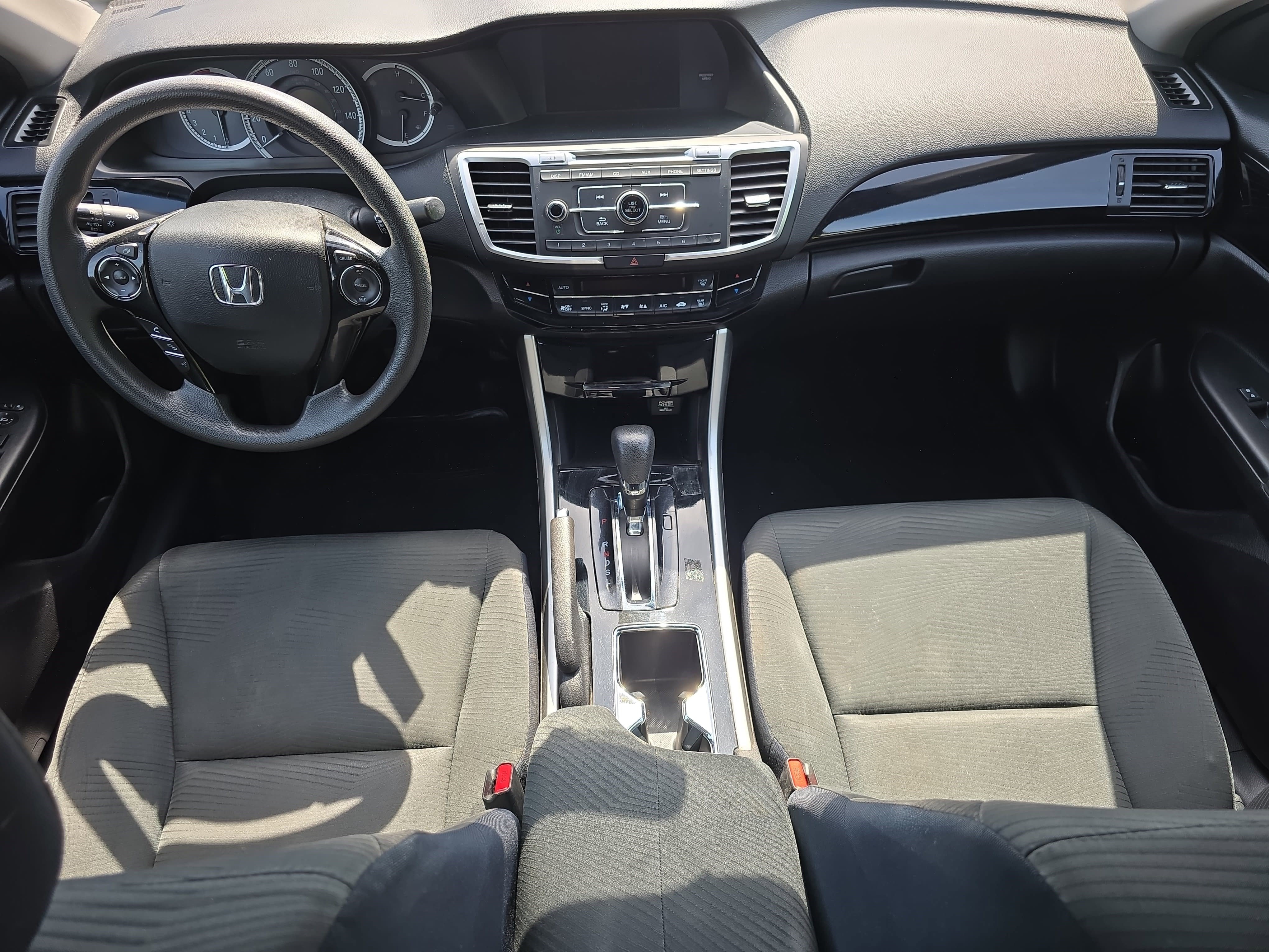 Used 2017 Honda Accord LX image 9