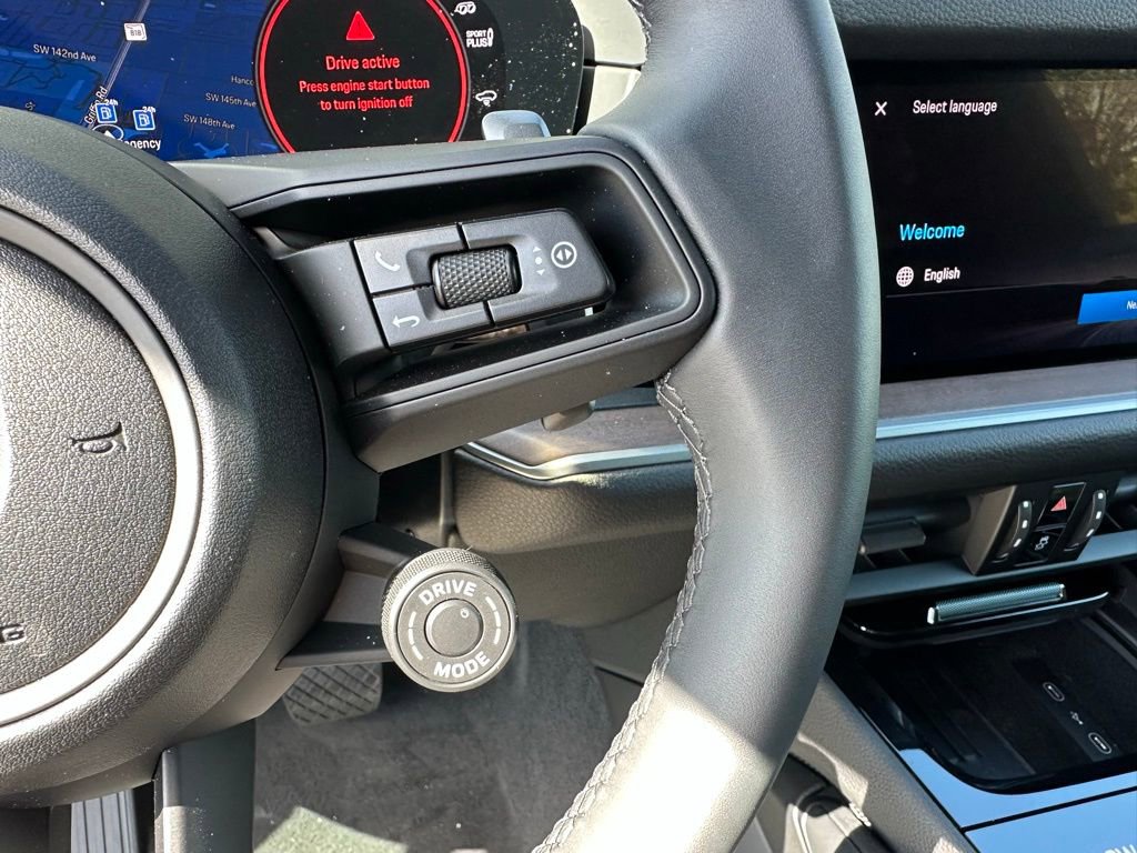 Certified 2026 Porsche Cayenne E-Hybrid image 17