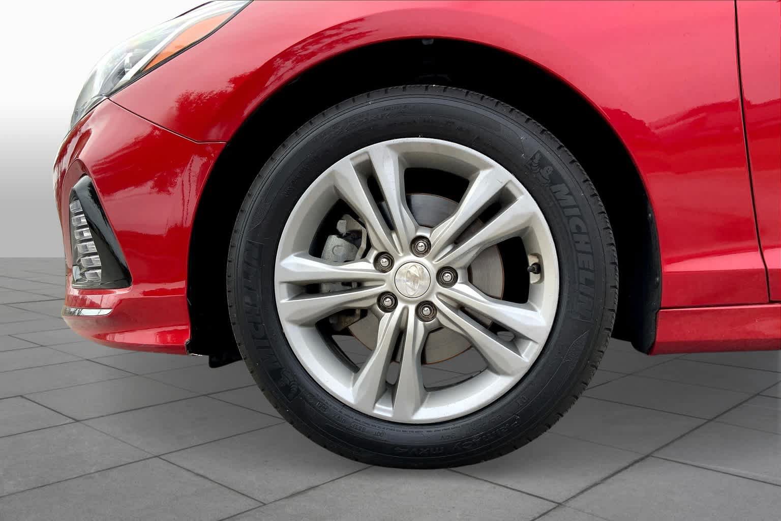 Used 2019 Hyundai Sonata SEL FWD image 10