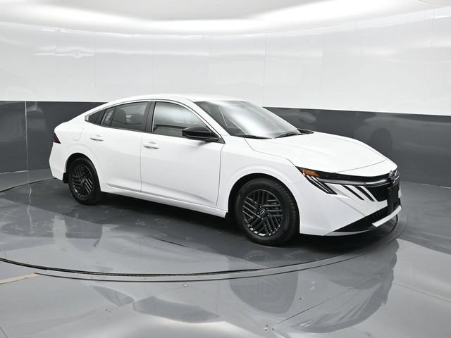 Used 2026 Nissan Sentra SV w/ Floor Mat Package FWD image 6