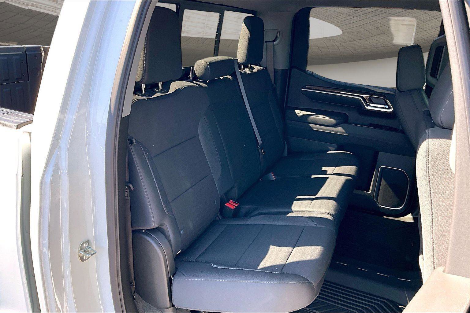 New 2026 Chevrolet Silverado 1500 RST AWD/4WD image 11