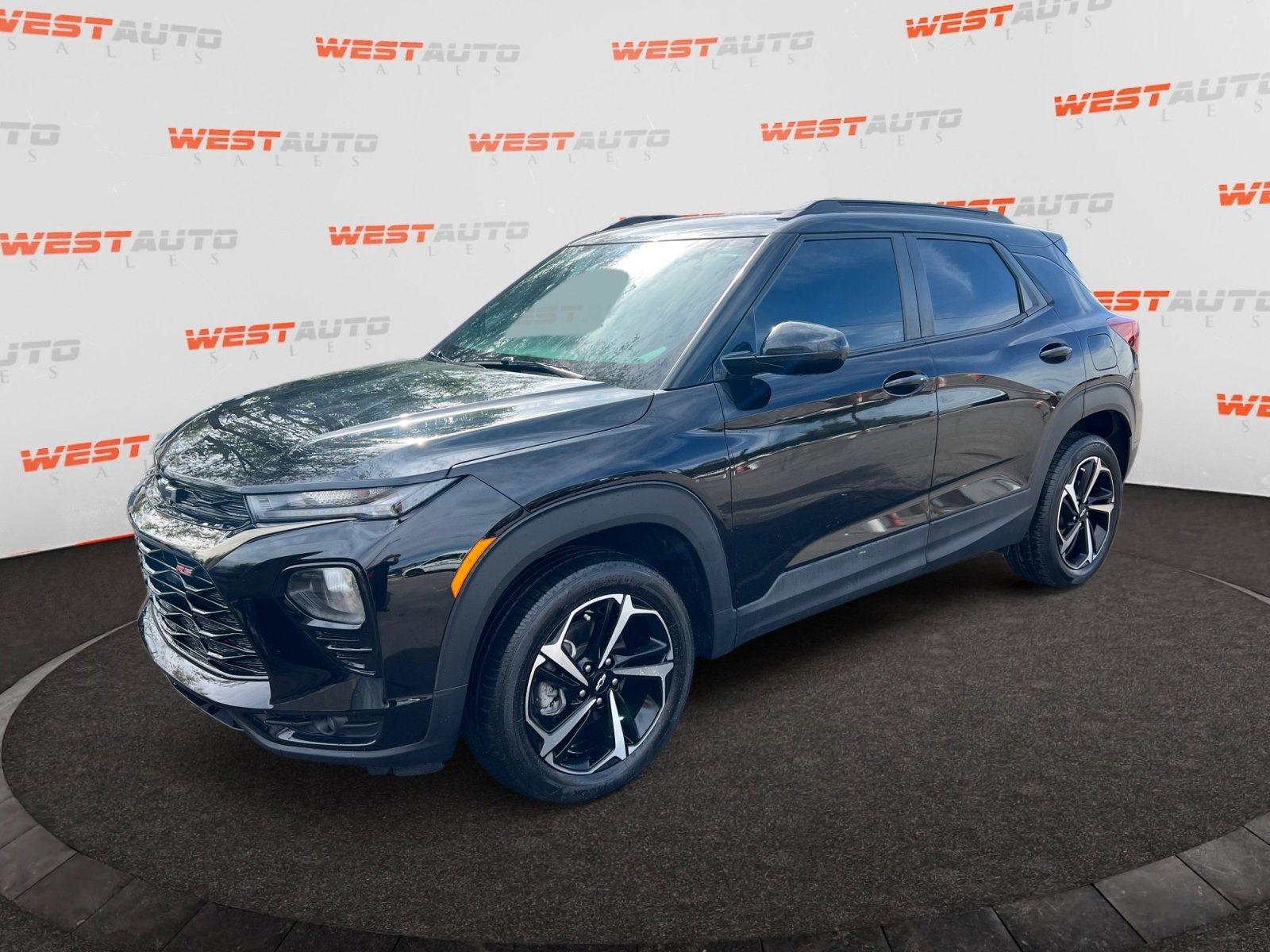 Used 2022 Chevrolet TrailBlazer RS w/ Sun and Liftgate Package
