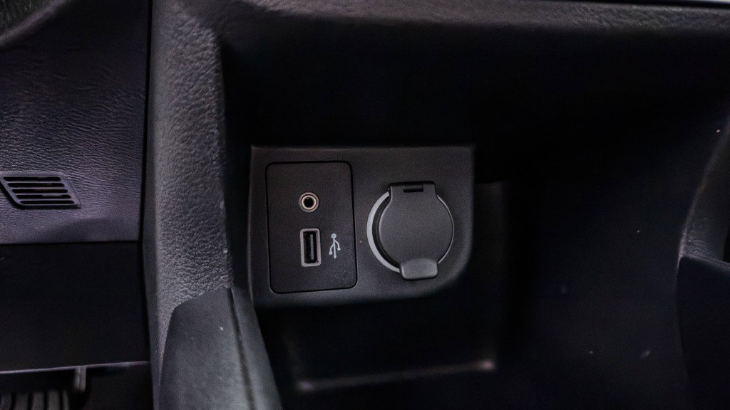 Used 2024 Nissan Kicks S image 29