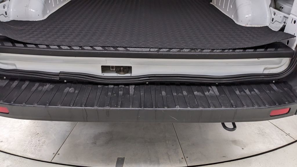 Certified 2023 Ford Transit 250 Low Roof AWD w/ Exterior Upgrade Package image 33