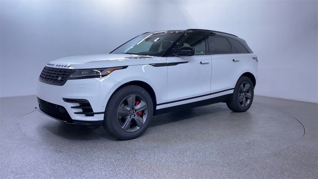 Used 2025 Land Rover Range Rover Velar Dynamic SE image 4