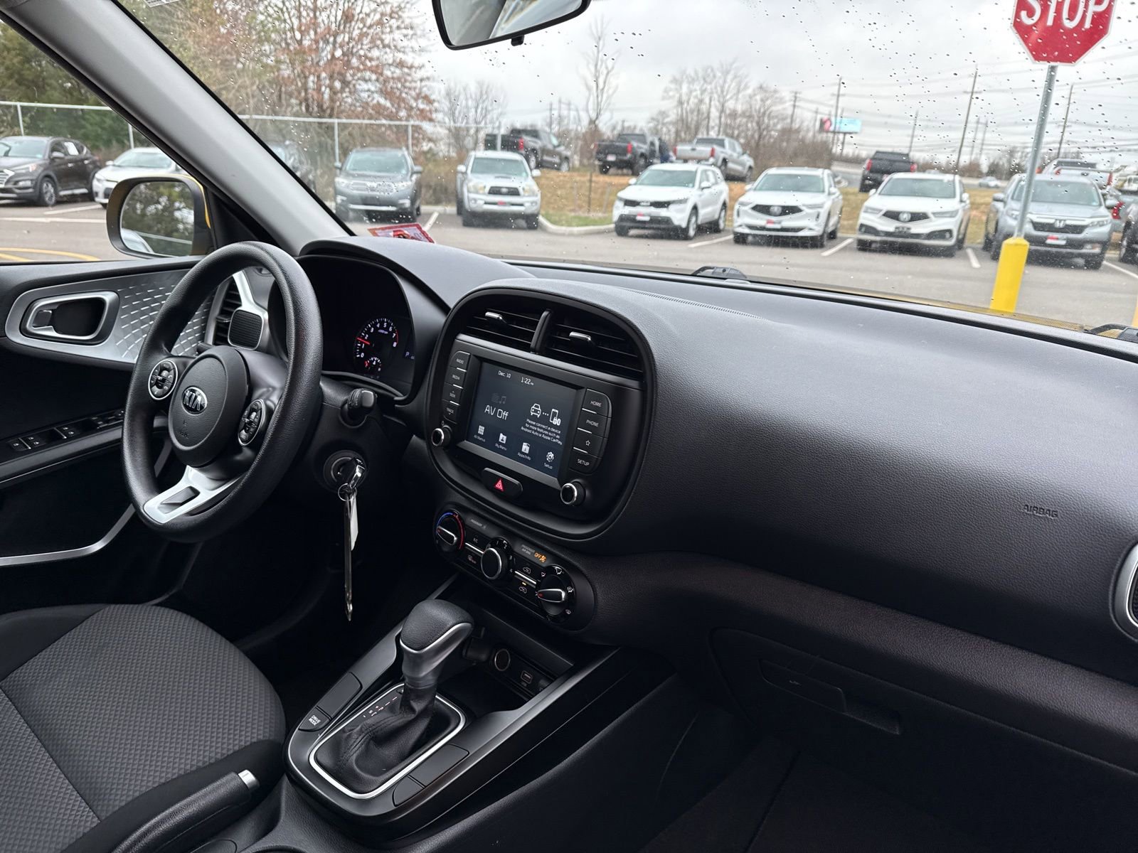 Used 2020 Kia Soul LX image 15