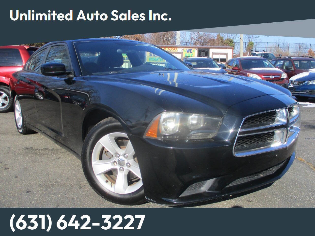 Used 2013 Dodge Charger SE image 1