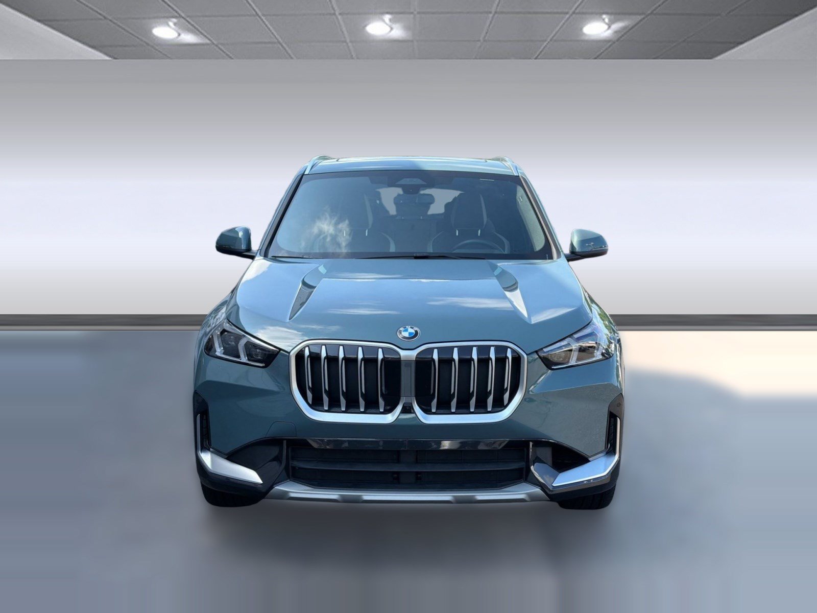 Used 2026 BMW X1 xDrive28i AWD/4WD image 6