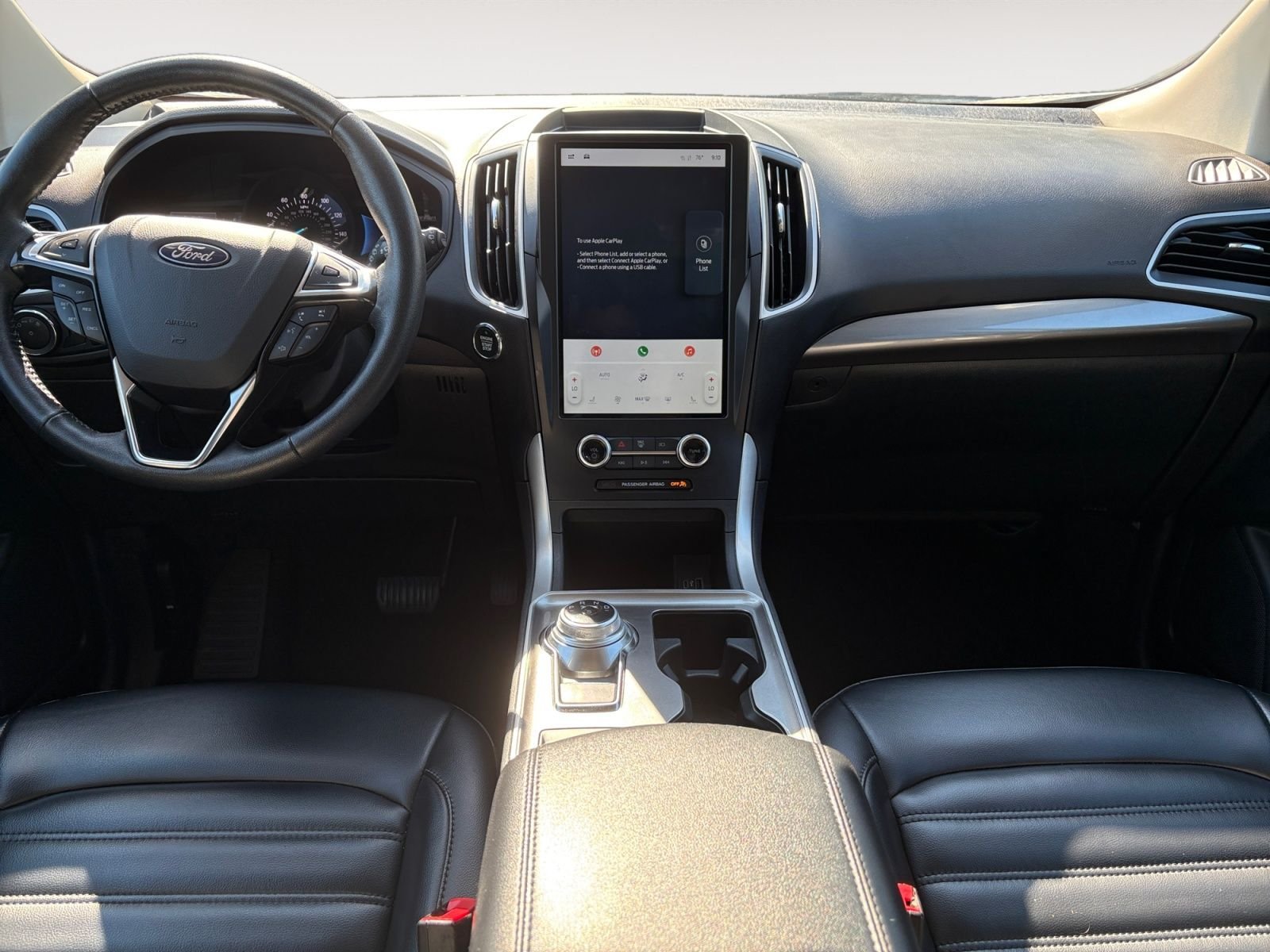 Used 2024 Ford Edge SEL AWD/4WD image 10