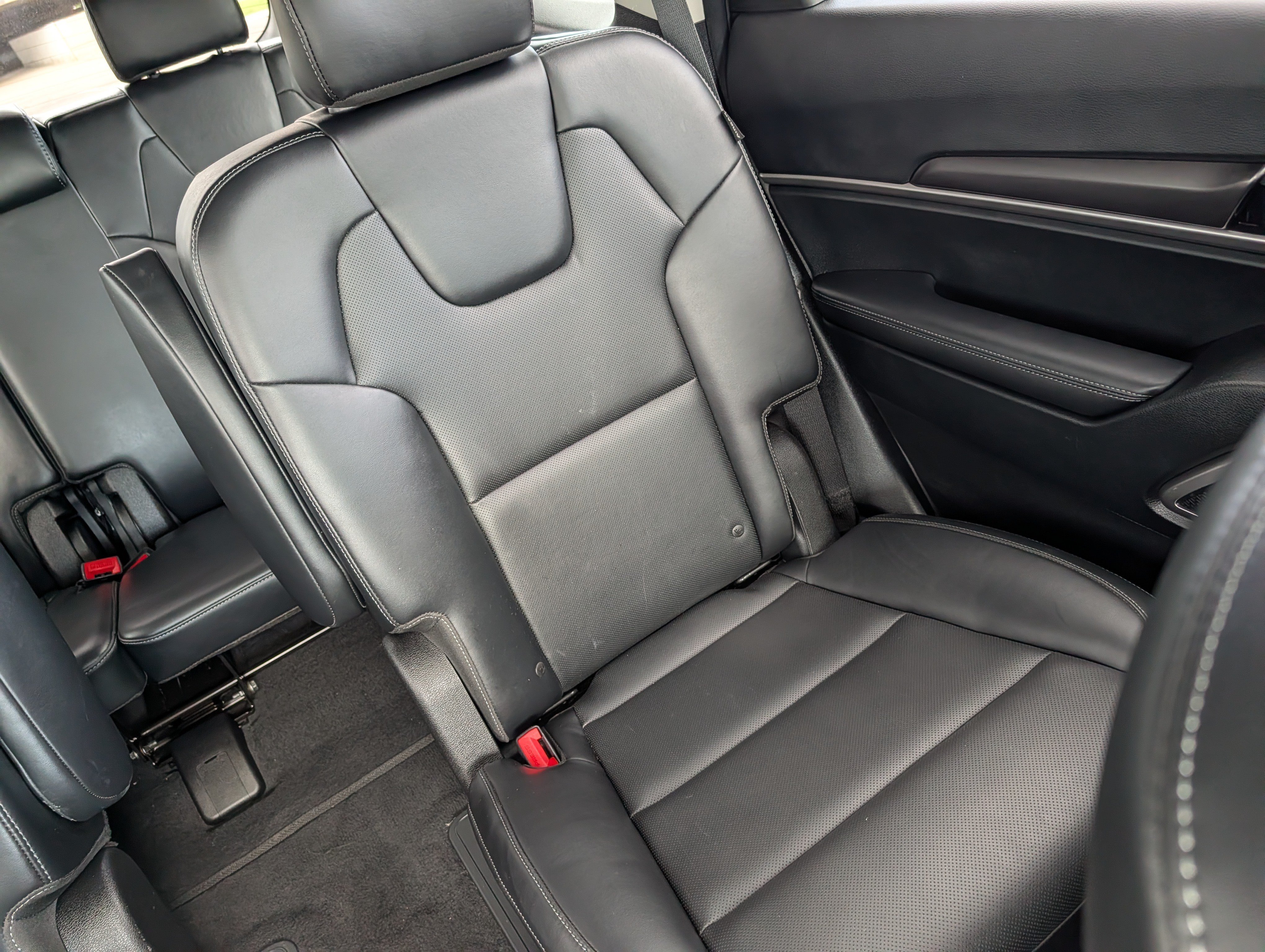 Certified 2024 Kia Telluride S w/ S Sunroof Package AWD/4WD image 14