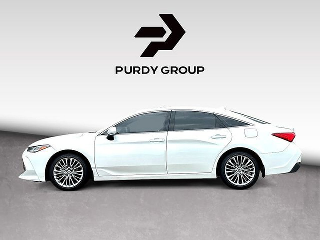 Used 2022 Toyota Avalon Limited w/ Advanced Safety Package FWD image 5