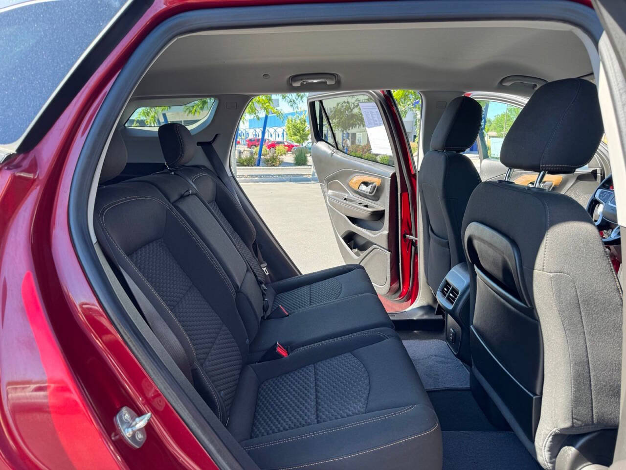 Used 2020 GMC Terrain SLE w/ Driver Convenience Package AWD/4WD image 33