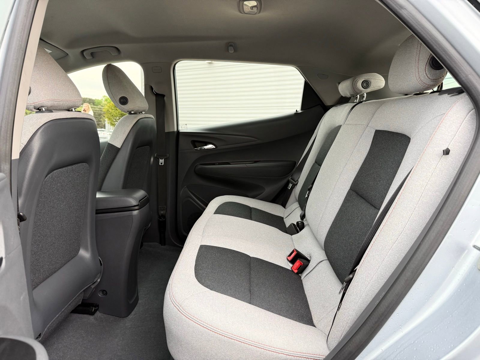 Used 2018 Chevrolet Bolt LT FWD image 19