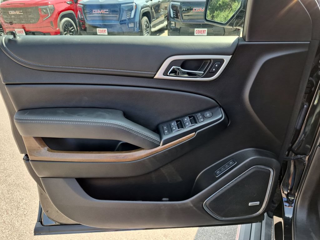 Used 2019 GMC Yukon XL Denali AWD/4WD image 20